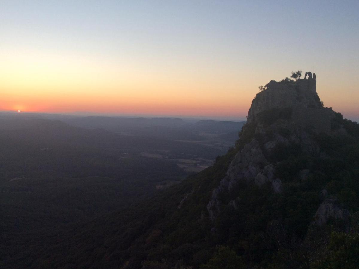 مبيت وإفطار Saint-Mathieu-de-Tréviers Le Castellas Du Pic St Loup المظهر الخارجي الصورة